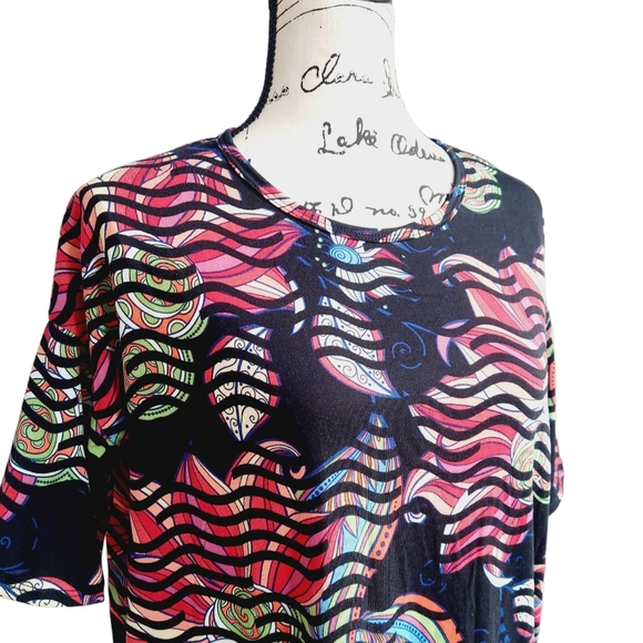 NWT LulaRoe Irma Floral Tunic Top Short Sleeve XXS - Picture 4 of 8